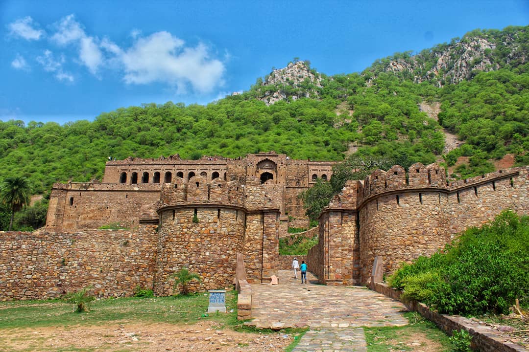 Bhangarh Fort India s Most Haunted Place TravellersJunction Bhangarh Fort India s Most Haunted Place TravellersJunction