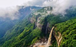 the best time to visit Meghalaya