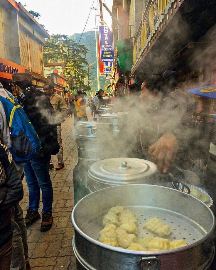 Eat Street Food In Mall Road