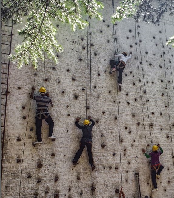 Himalayan Mountaineering Institute